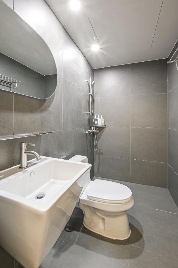 Ssh Myeongdong Dongdo Hostel Seul Zewnętrze zdjęcie